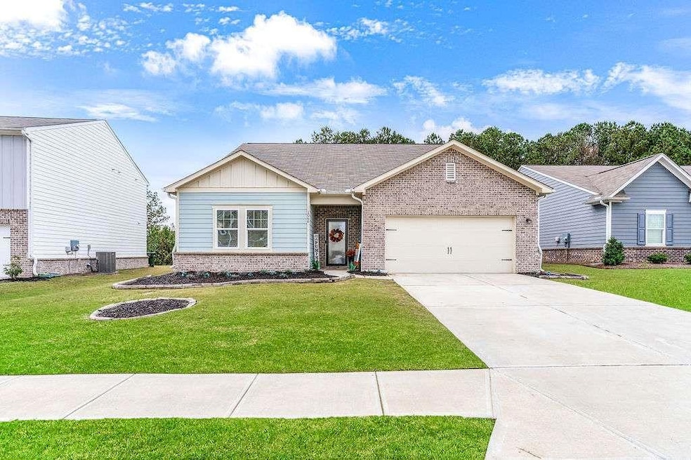 1066 Feldman Chase, Loganville, GA 30052 - photo 1