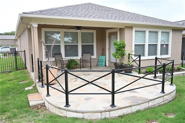 Come and enjoy your own oasis on this extended Oklahoma Stone patio!