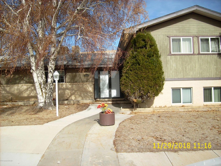 5704 Hill n Dale Dr, Farmington, NM 87402 - photo 1