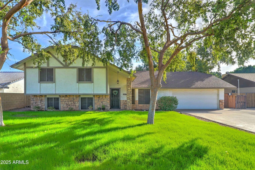 2057 N Ashbrook, Mesa, AZ 85213 - photo 1