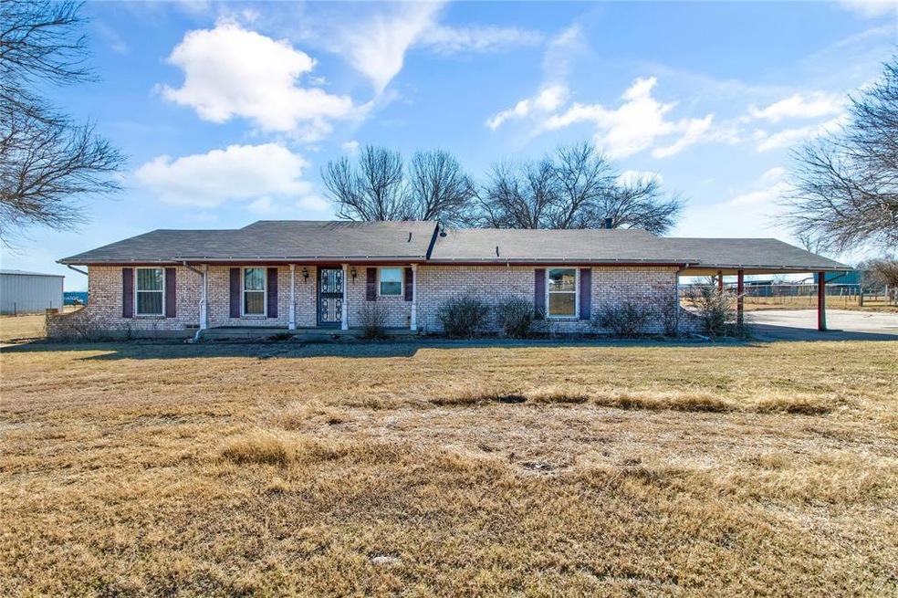 452 E Pecan Tree Rd, Waxahachie, TX 75165 - photo 1