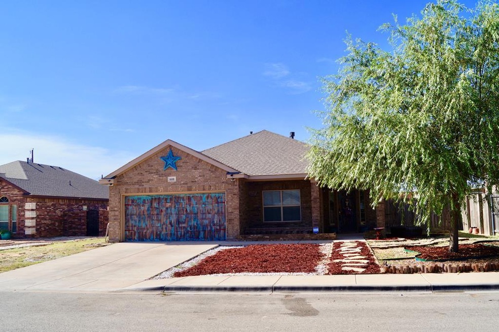 608 Rainbow Ct, Odessa, TX 79765 - photo 1