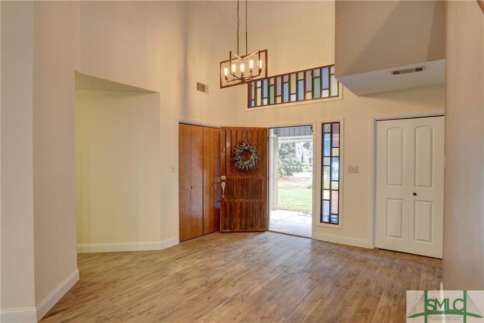 126 N Marsh Rd, Savannah, GA 31410 - photo 1