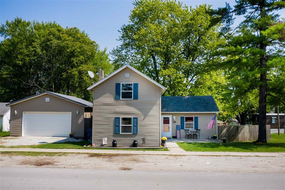 750 N Main St, Roanoke, IN 46783 - photo 1