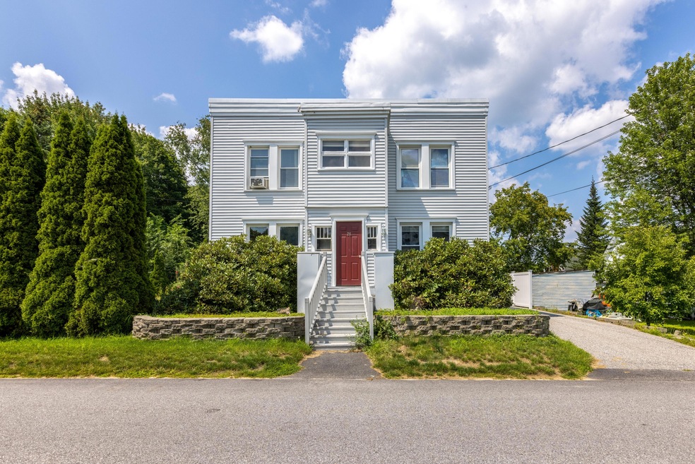 Front of House-038-029-4200x2805
