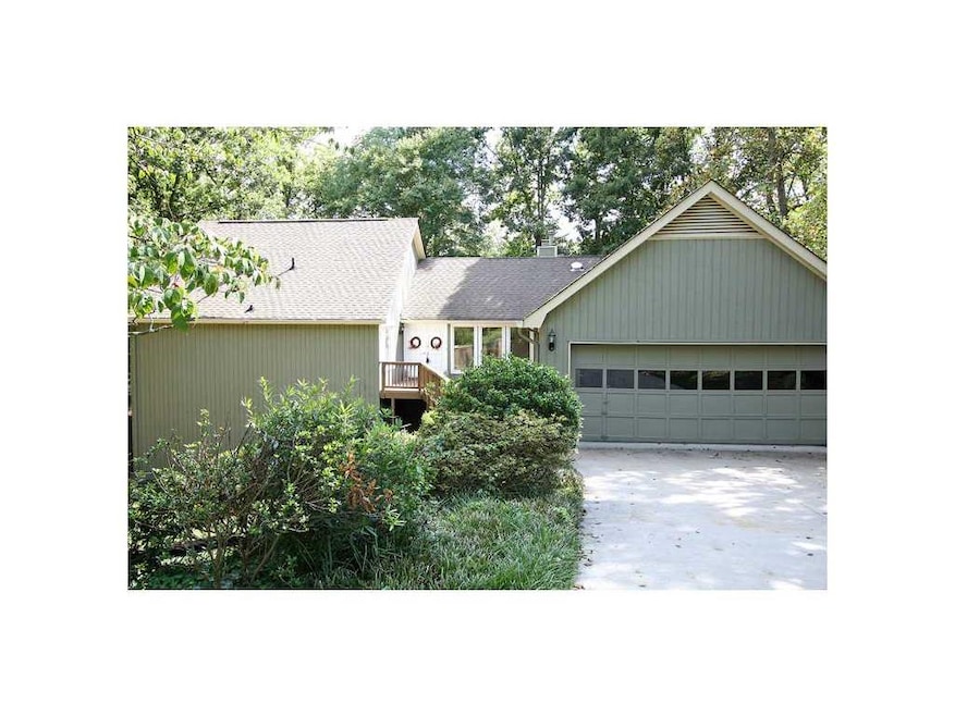 5260 W Bank Dr unit 3, Marietta, GA 30068 - photo 1