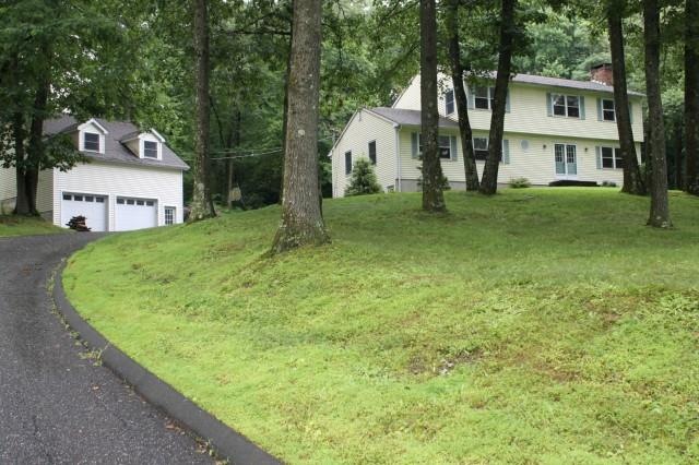 127 Pumpkin Hill Rd, New Milford, CT 06776 - photo 1