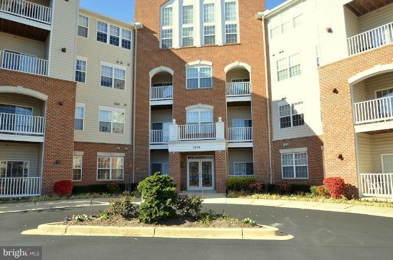 2608 Chapel Lake Dr unit 210, Gambrills, MD 21054 - photo 1