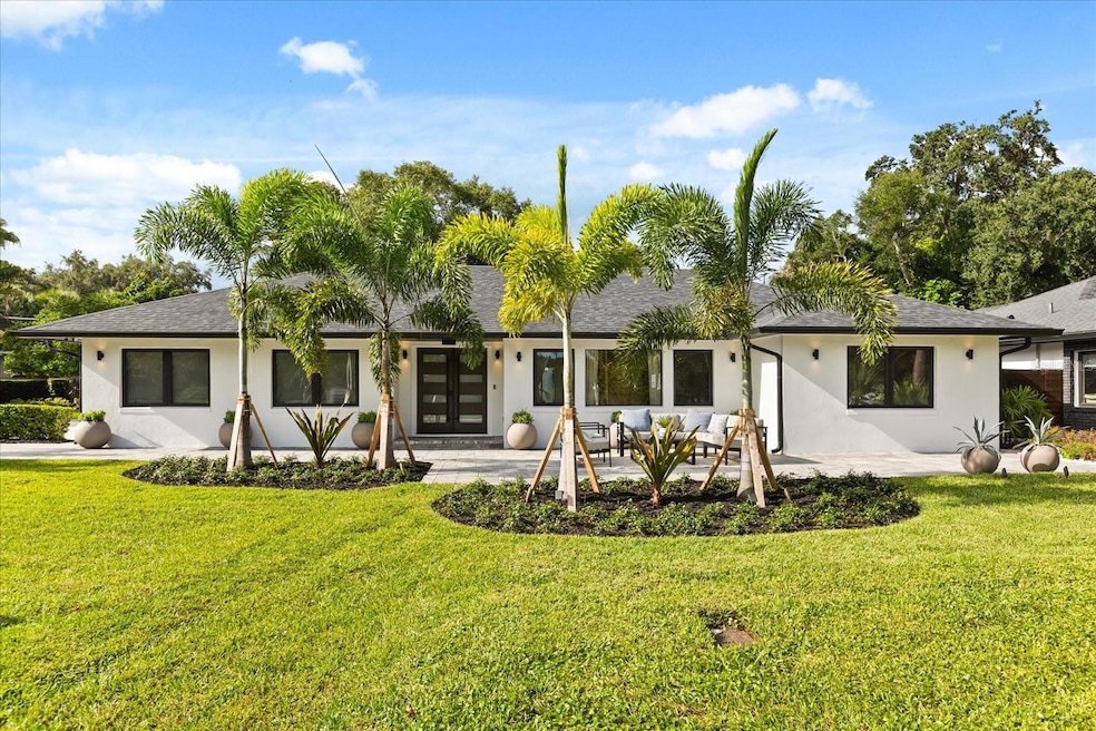Pending $1,599,900 • Co-Listing Agent