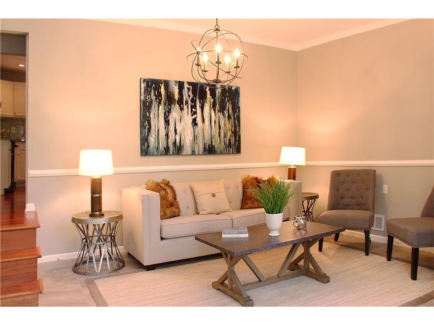 10900 Shallowford Rd unit 4, Roswell, GA 30075 - photo 1