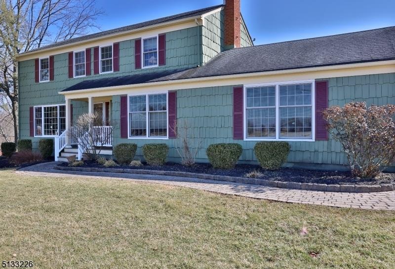 4 Larsen Rd, Ringoes, NJ 08551 - photo 1