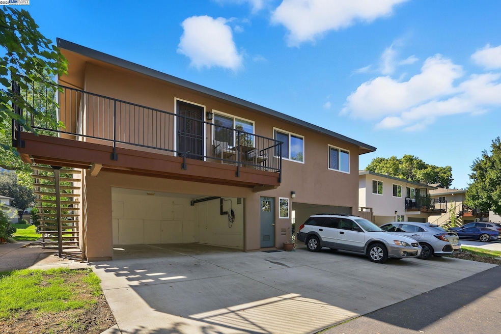 2137 Arroyo Ct unit 4, Pleasanton, CA 94588 - photo 1