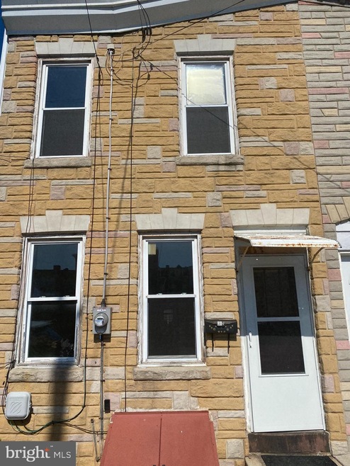 820 Nicolls St, Reading, PA 19604 - photo 1