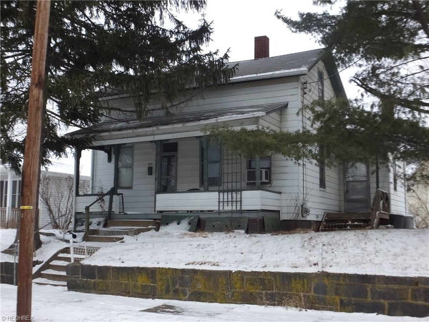 817 5th St NE, Canton, OH 44704 - photo 1