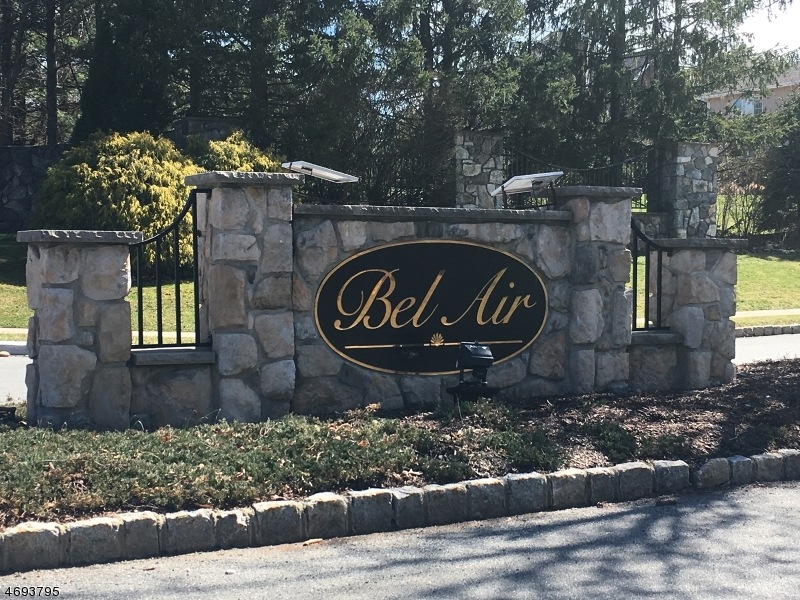 22 Chelsea Dr, Livingston, NJ 07039 - photo 1