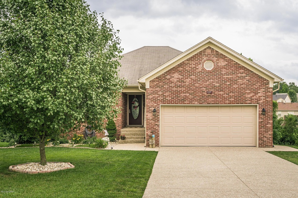 127 Berger Farm Dr, Mount Washington, KY 40047 - photo 1