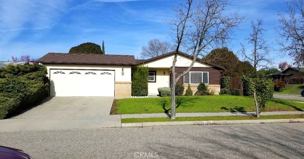 1095 Sylvia Cir, Paso Robles, CA 93446 - photo 1