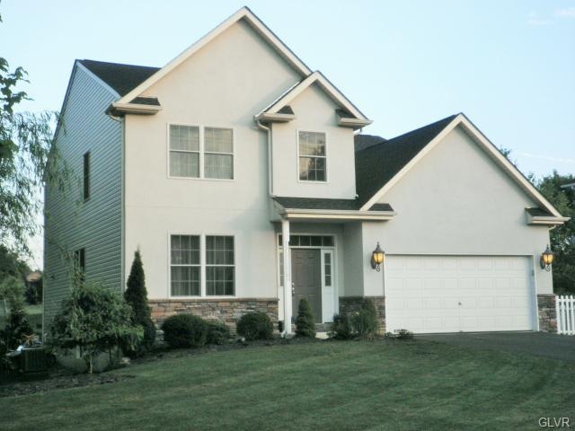 5552 Reid Ln, Allentown, PA 18104 - photo 1