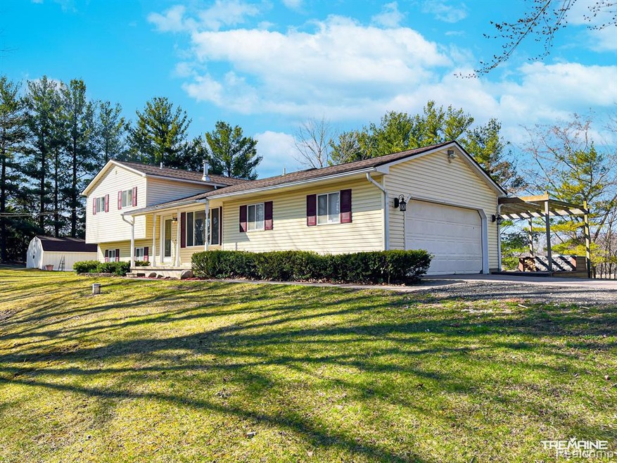 12394 Sharp Rd, Linden, MI 48451 - photo 1