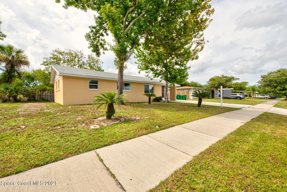 front yard left (1)