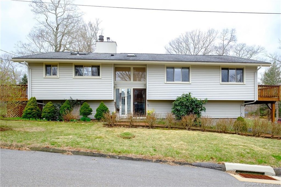 19 Mark Twain Dr, East Hampton, CT 06424 - photo 1