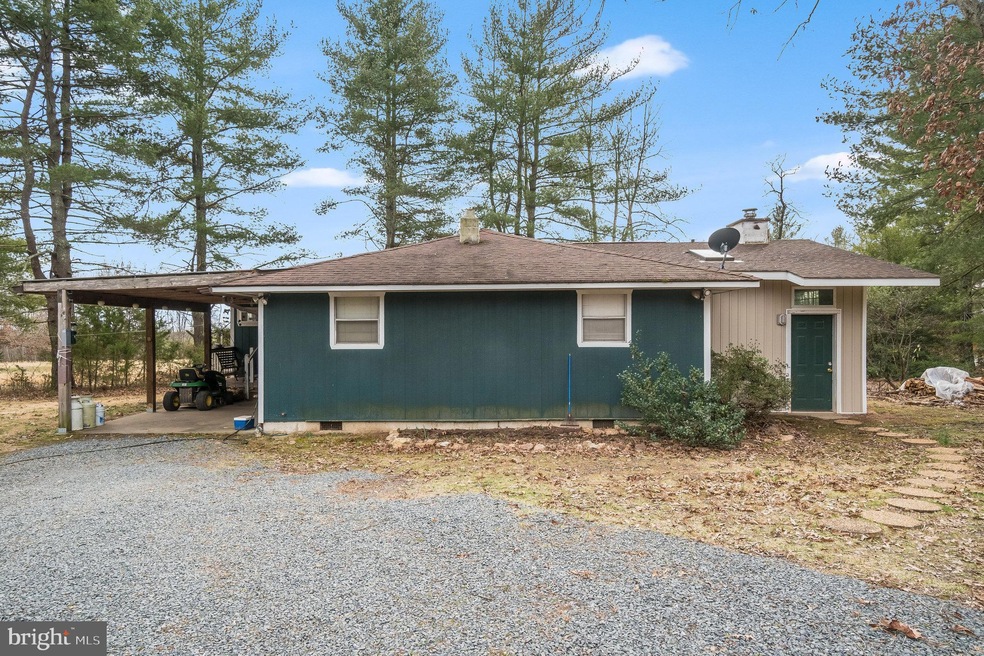 8405 Shirley Rd, Unionville, VA 22567 - photo 1