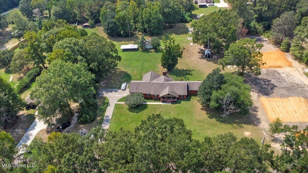1404 Neal Rd, Picayune, MS 39466 - photo 1