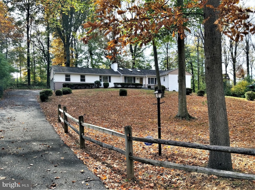 7101 Benjamin St, McLean, VA 22101 - photo 1