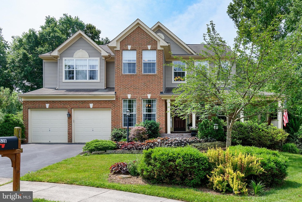 528 E Skyline Dr, Purcellville, VA 20132 - photo 1