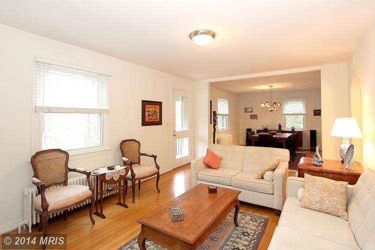 7913 Sligo Creek Pkwy, Takoma Park, MD 20912 - photo 1