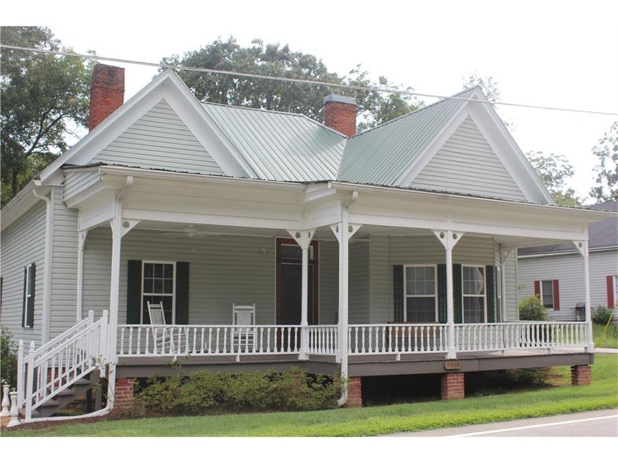 9737 Gillsville Rd, Maysville, GA 30558 - photo 1