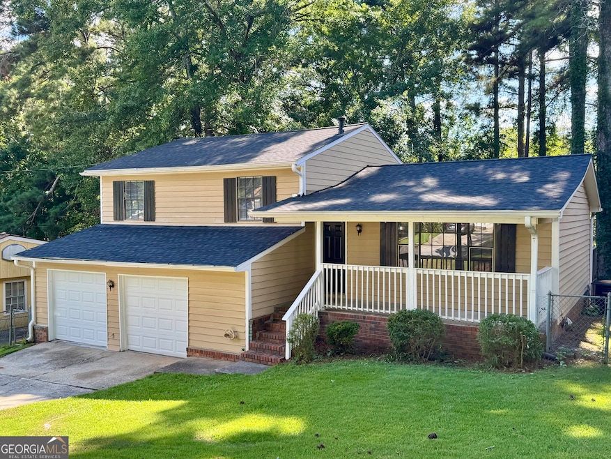 6061 Tina Ln, Rex, GA 30273 - photo 1