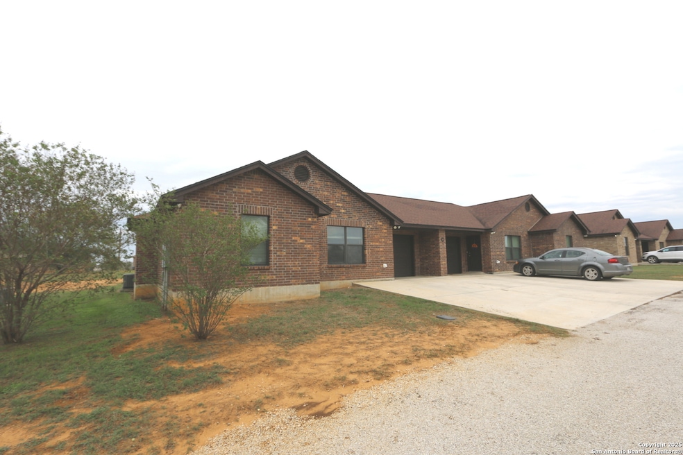 16020 US Highway 87 W unit C-2, Adkins, TX 78101 - photo 1