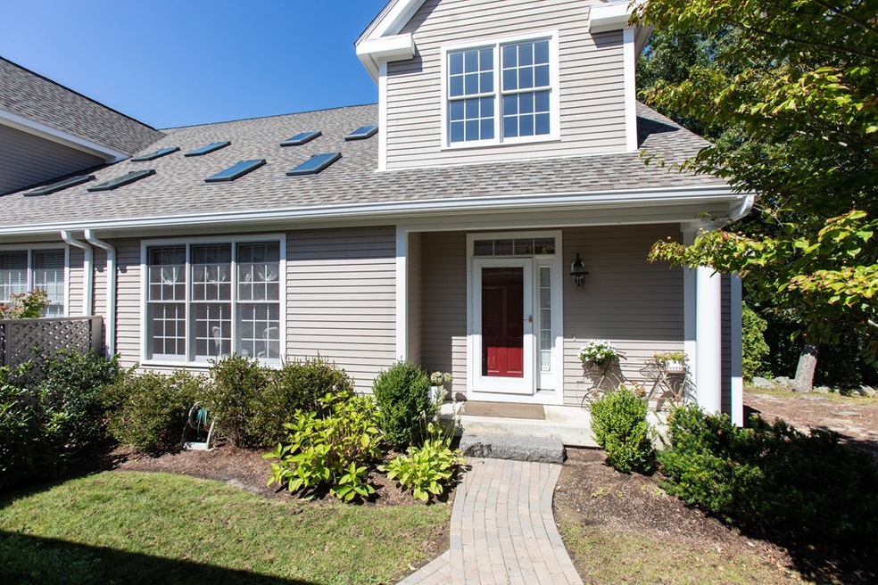 102 Willow Brook Dr unit 102, Wayland, MA 01778 - photo 1