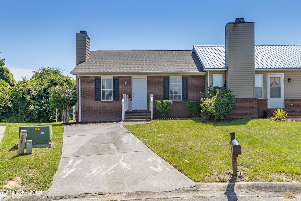 118 Creekview Dr, Jacksonville, NC 28540 - photo 1