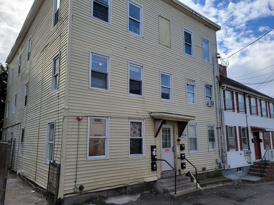 Sold $960,000 • Co-Listing Agent