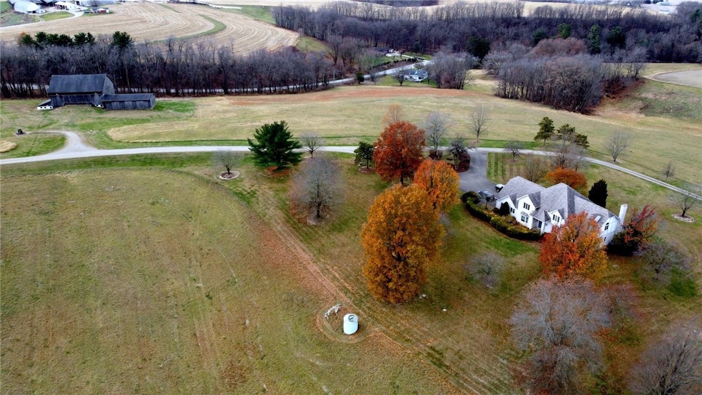 125 Moween Rd, Saltsburg, PA 15681 - photo 1