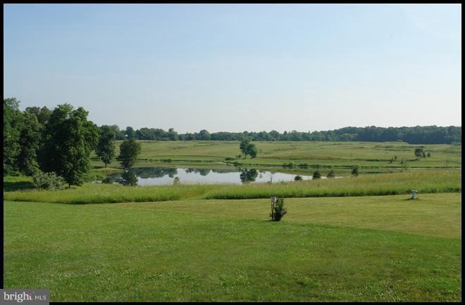 18117 South Shore Dr, Purcellville, VA 20132 - photo 1