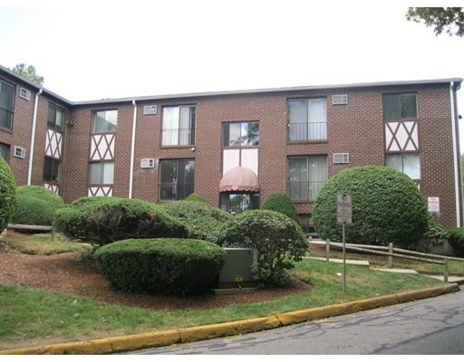 151 King St unit 103, Franklin, MA 02038 - photo 1