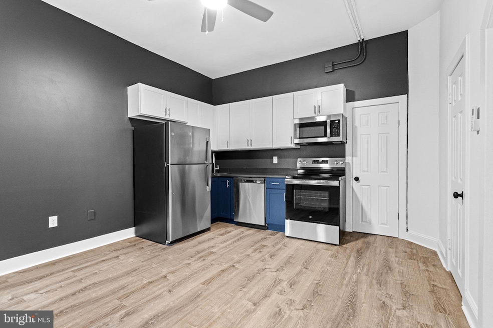 For Rent $1,275/month
