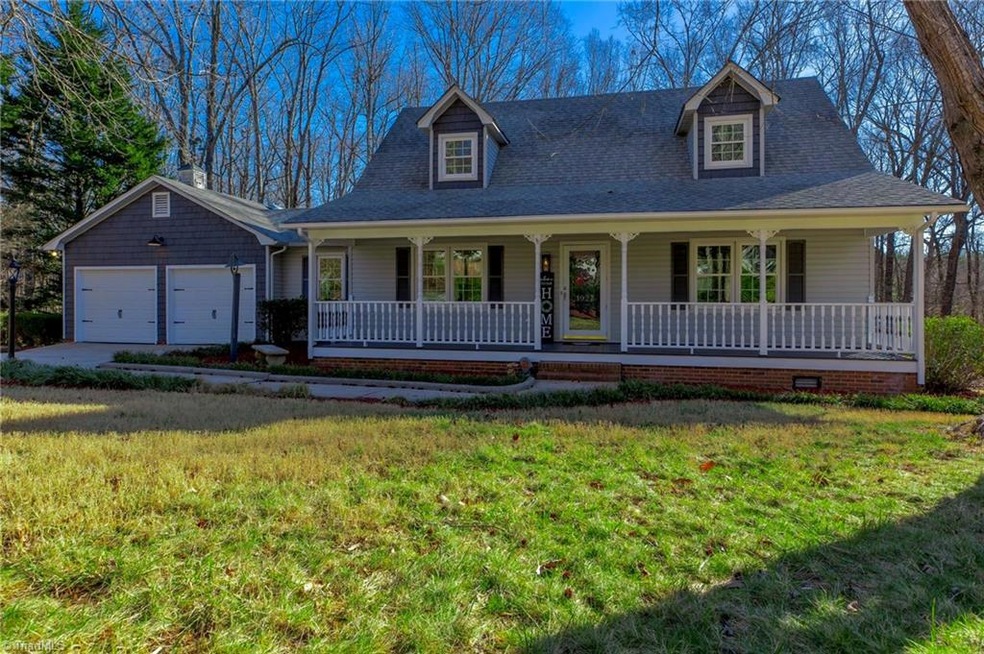 1927 Harvell St, Asheboro, NC 27205 - photo 1