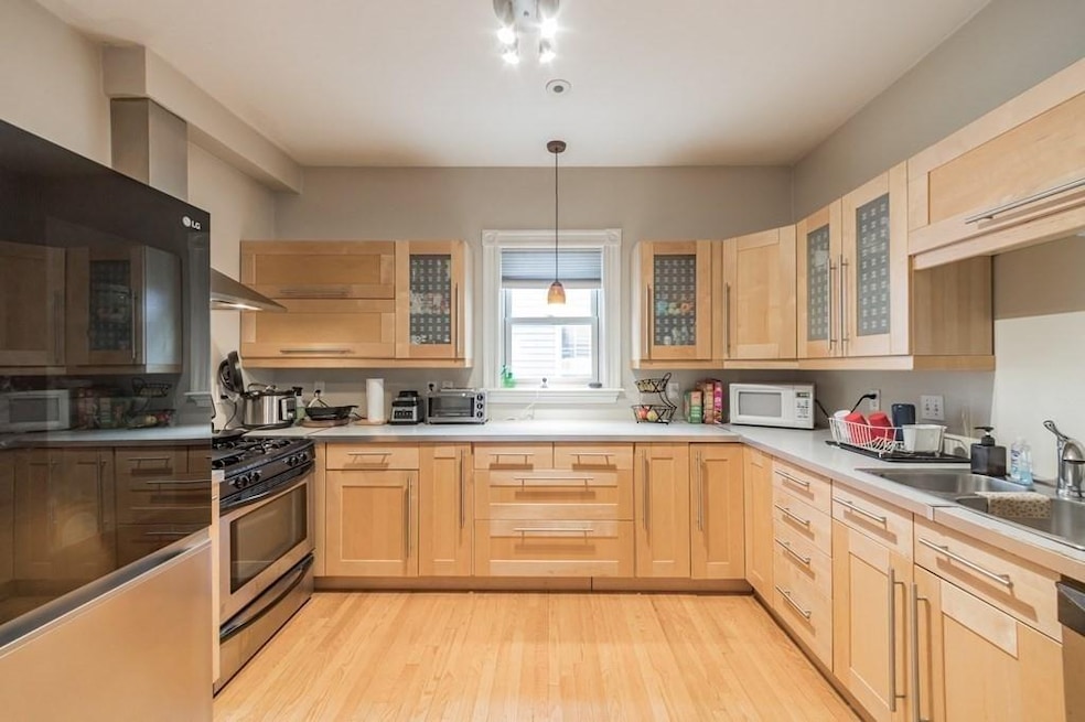 9 Belmont Place unit 1, Somerville, MA 02143 - photo 1