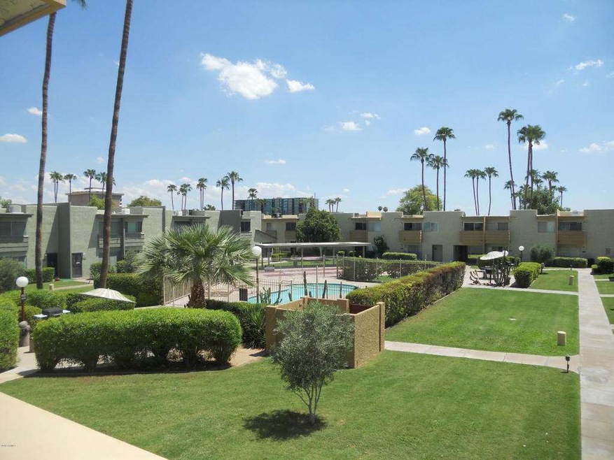 CH view grounds pool area