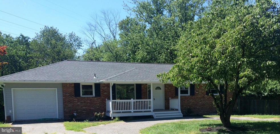 12327 Old Gunpowder Rd, Beltsville, MD 20705 - photo 1