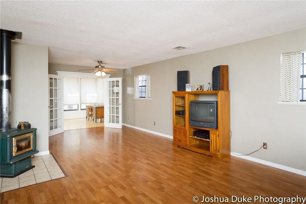 2 Basore Dr, Bella Vista, AR 72715 - photo 1