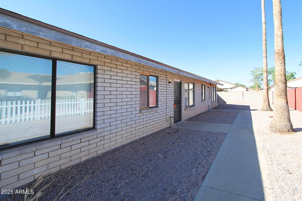 4704 E Caballero St unit 2, Mesa, AZ 85205 - photo 1
