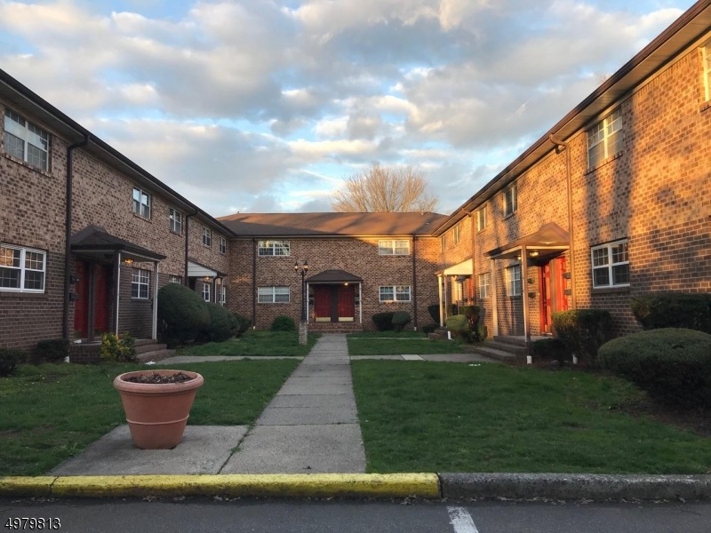 6505 Avenue C unit 5, Edison, NJ 08837 - photo 1