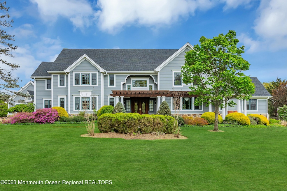 13 Driftwood Ln, Colts Neck, NJ 07722 - photo 1