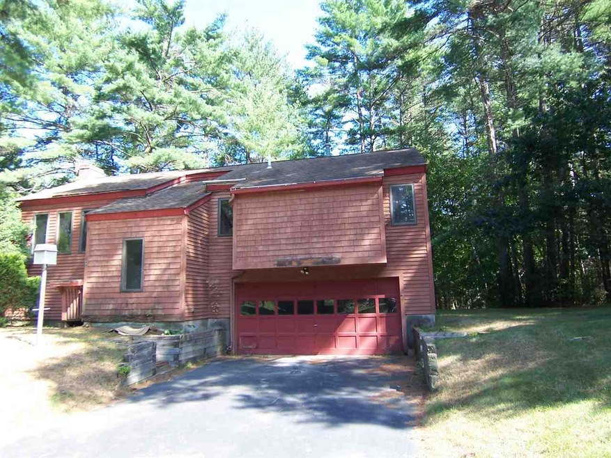 2 Hitchin Post Ln, Merrimack, NH 03054 - photo 1