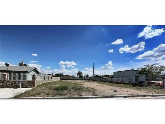 5632 Saluki Dr, El Paso, TX 79924 - photo 1